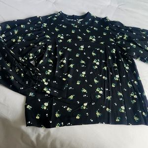H&M new balloon long sleeve shirt
